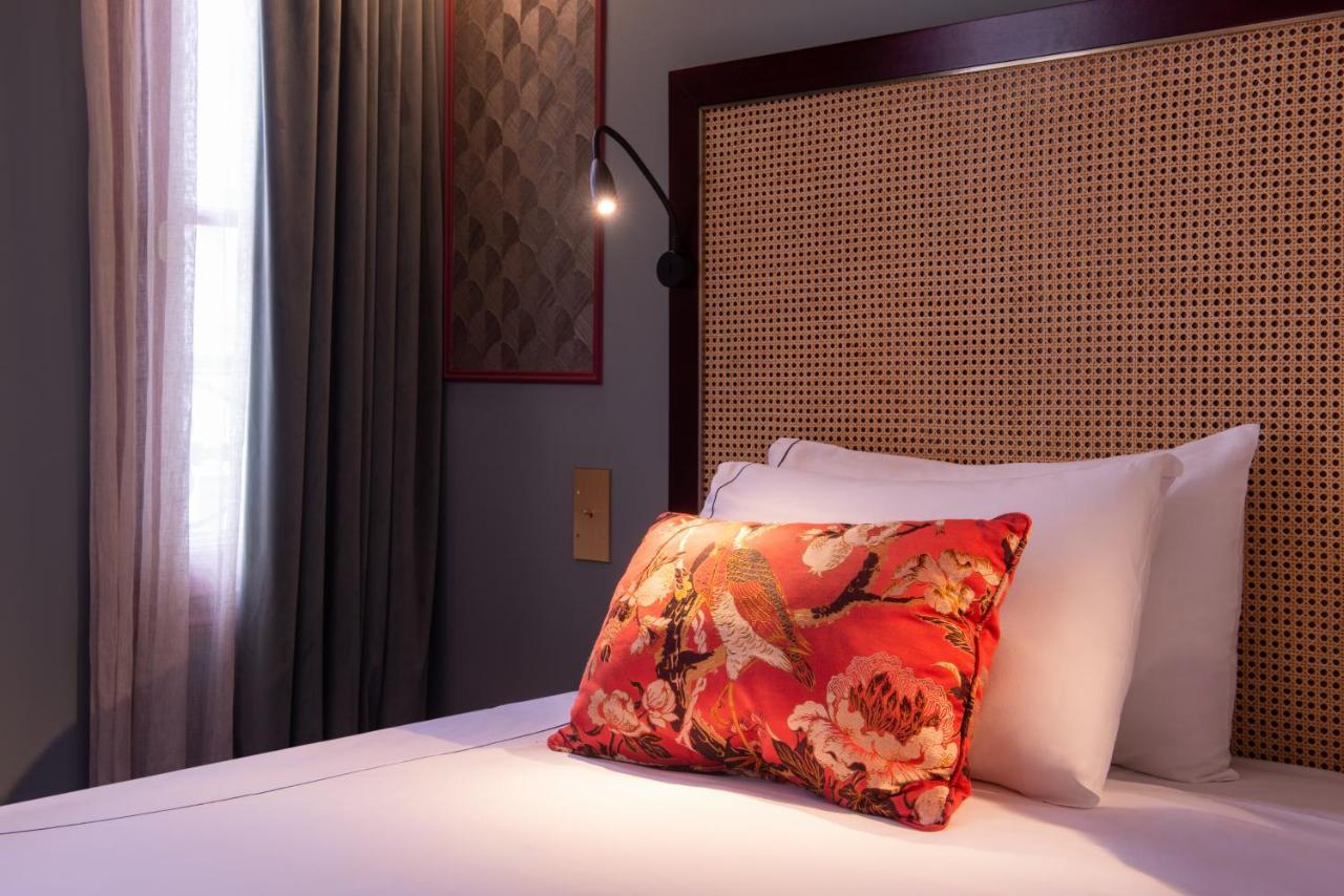 Mom'Art Hotel Париж Екстер'єр фото