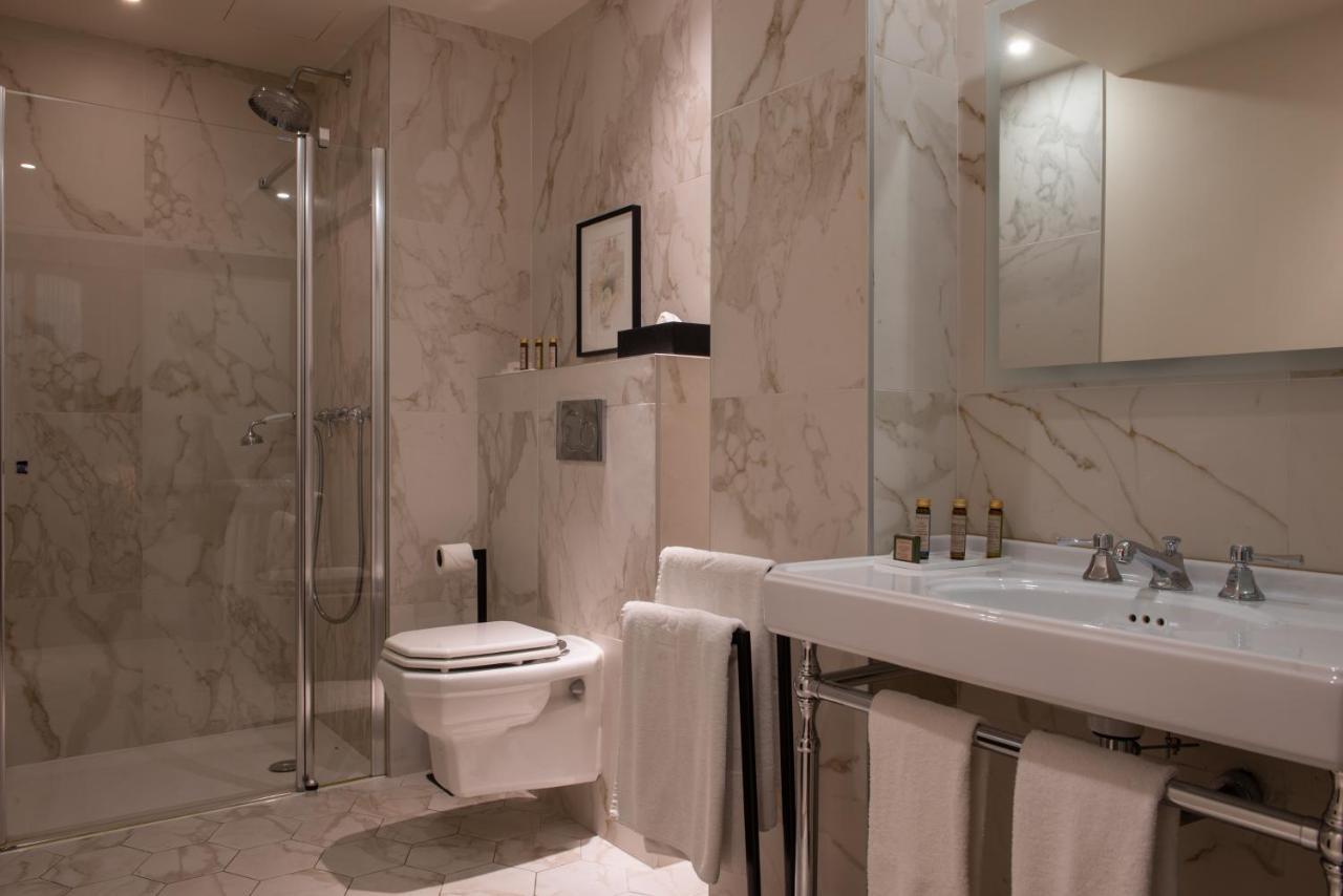 Mom'Art Hotel Париж Екстер'єр фото