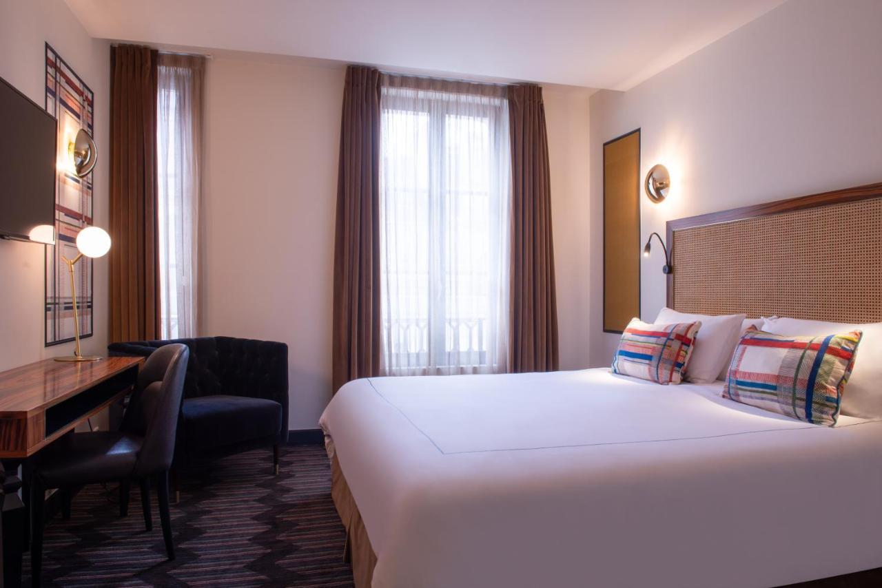 Mom'Art Hotel Париж Екстер'єр фото